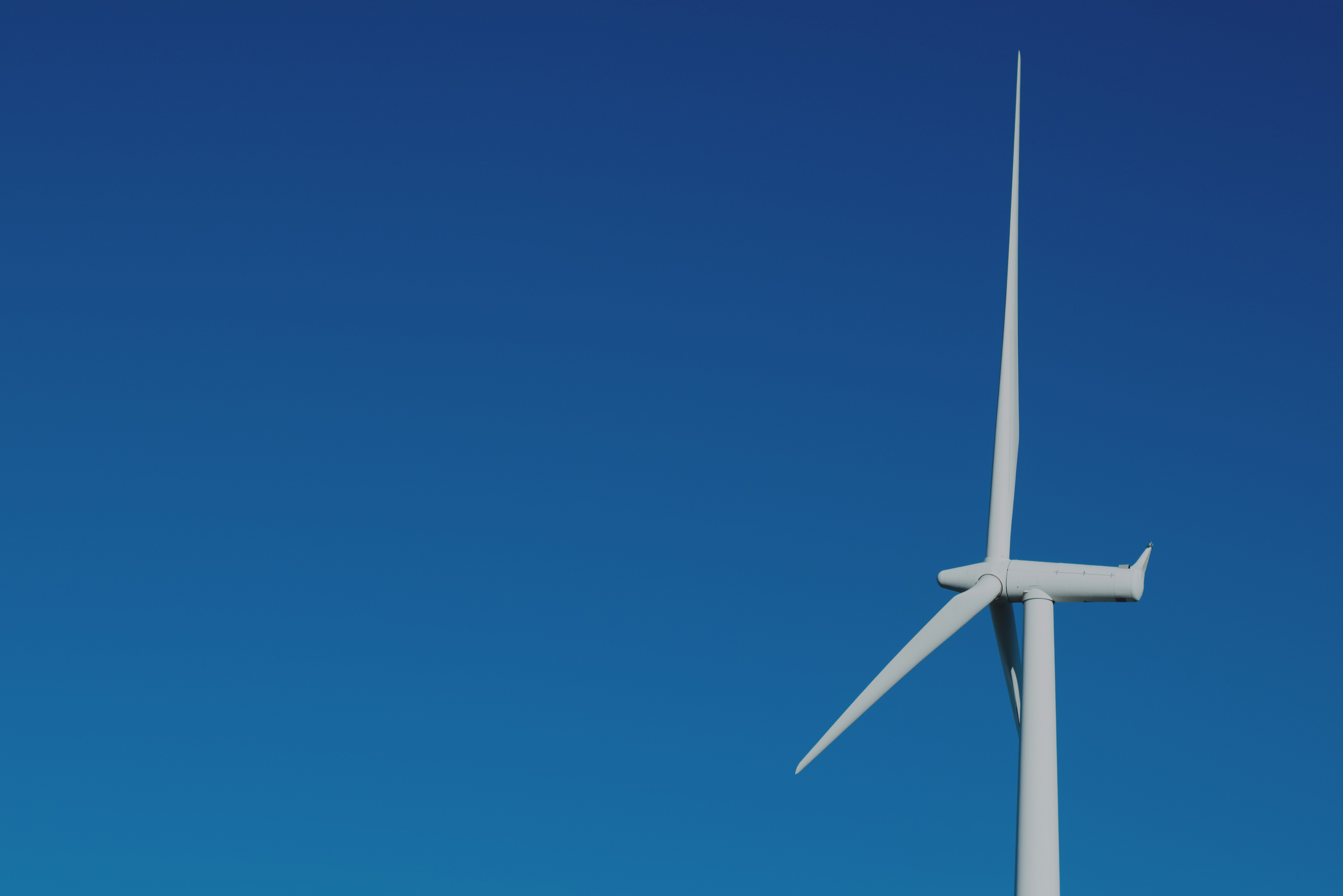 Complete your decarbonization journey by confidently offsetting your remaining GHG emissions. Get it done seamlessly with BrainBox AI.